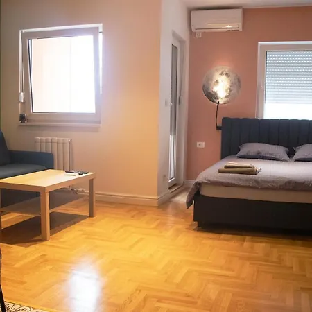 Tito Apartment Белград Екстериор снимка